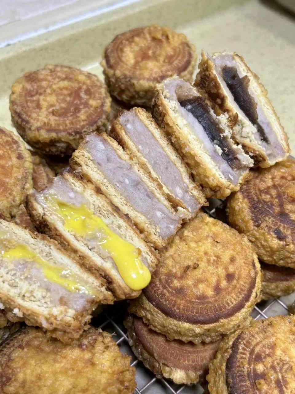 广东美食美味香芋饼  哇,今天来给大家介绍一款超级美味的小点心