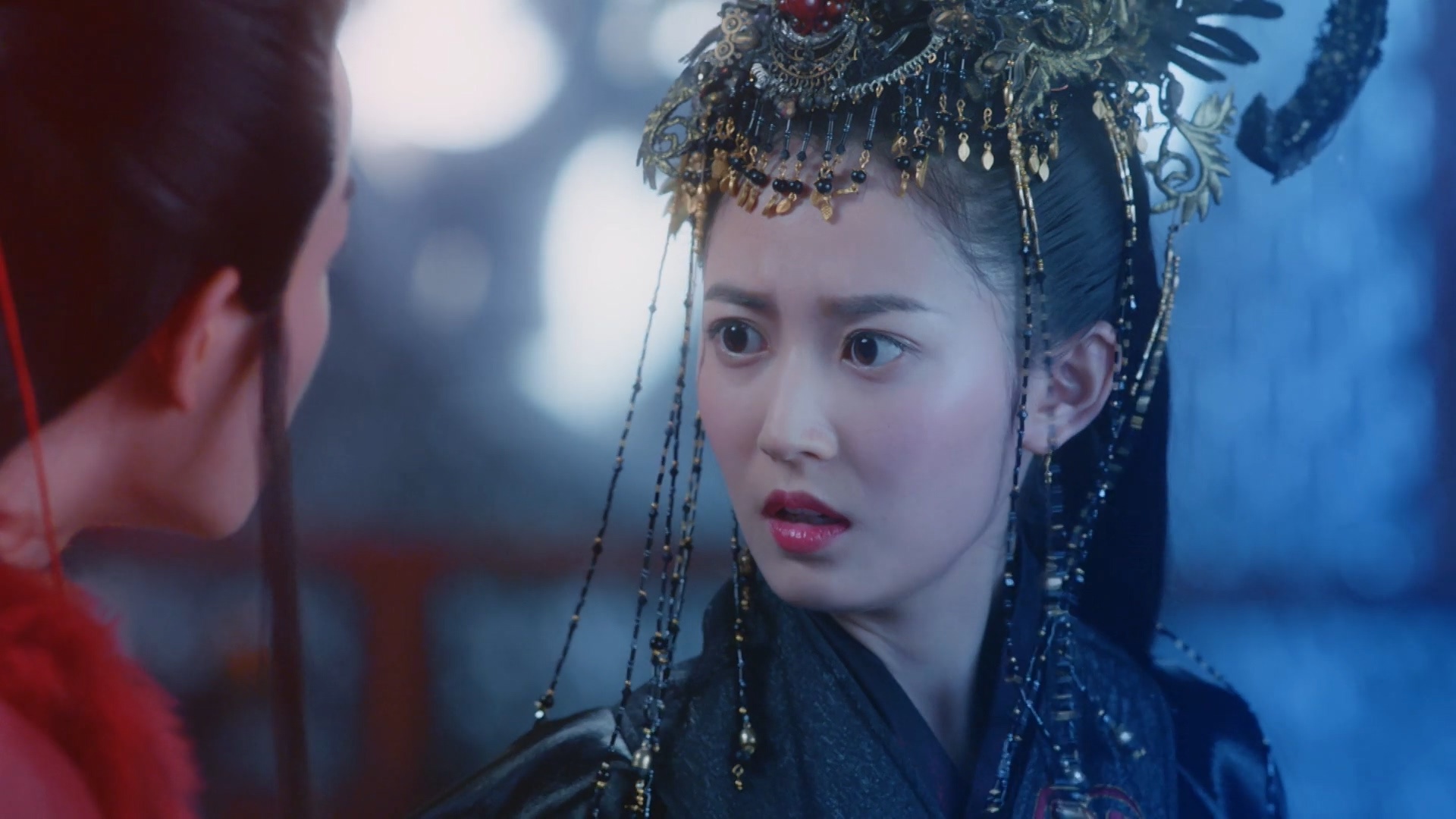 忽然间发现,由于剧情的发展,锦觅,鎏英,穗禾这三位姑娘,曾经在这剧中