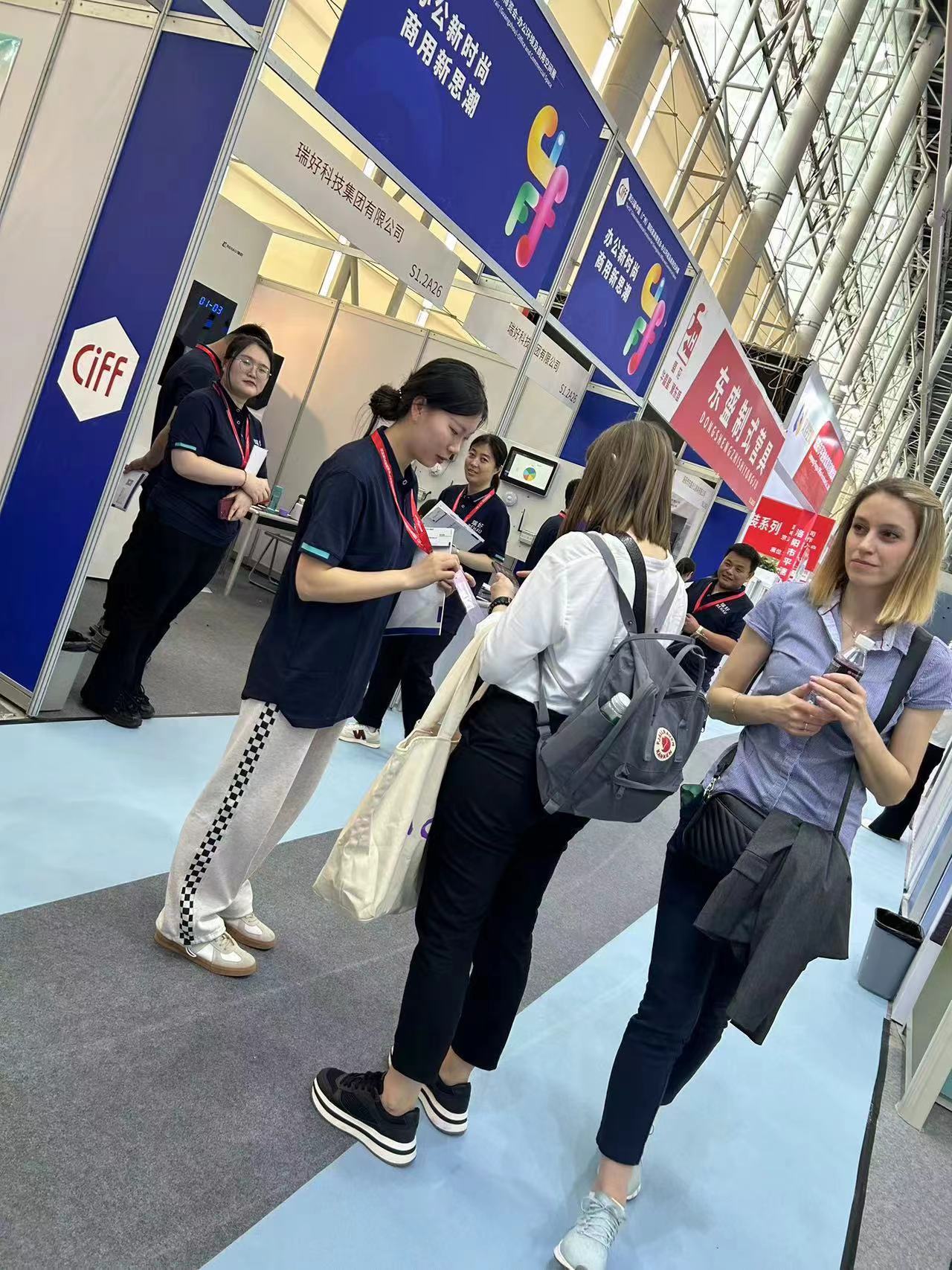 瑞好科技集团闪耀第53届中国(广州)国际家具博览会 瑞好科技集团闪耀第53届中国(广州)国际家具博览会