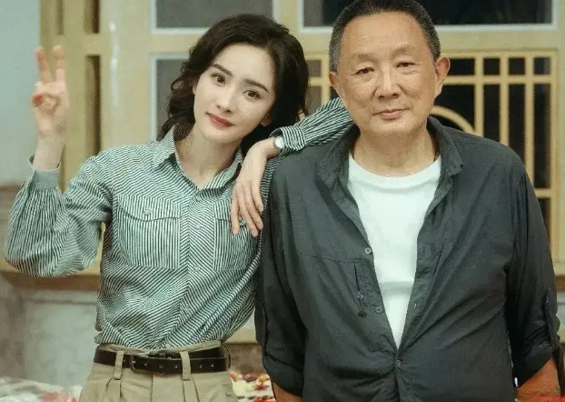 弟弟搞潜伏,哥哥老添乱,快看《哈尔滨1944》实在是太香了