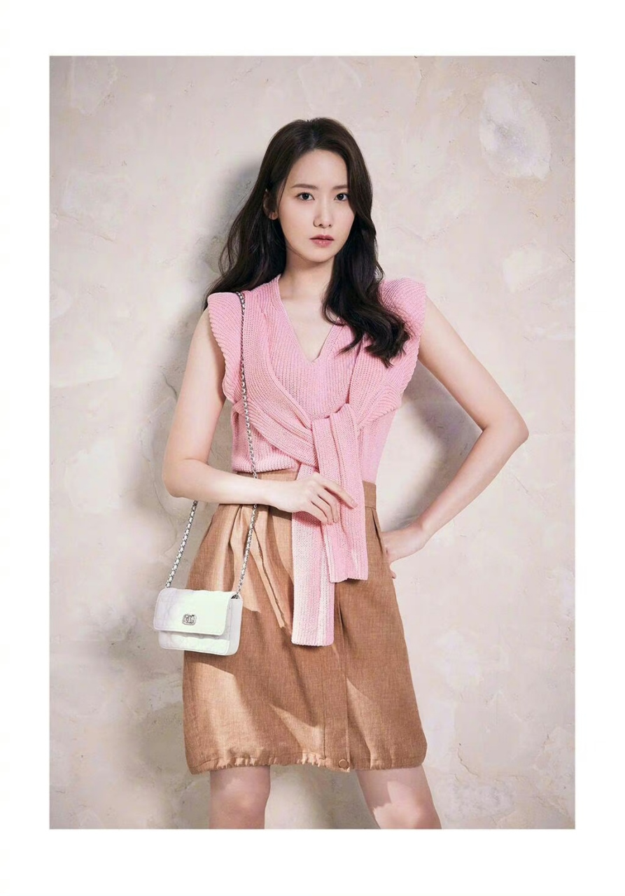 林允儿,穿个西服都好看