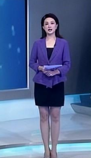 深圳卫视第一美女主持:张美曦,坚守20年成为王牌节目的一张名片