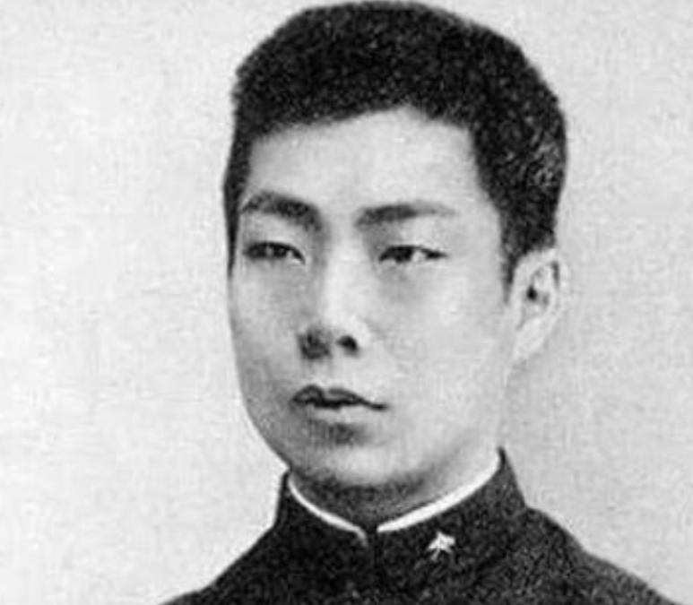 鲁迅儿时玩伴闰土:57岁病逝,留下5子,其后代现状让人感叹!