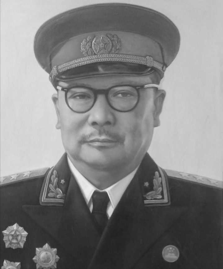 2006年,王光美临终前艰难拱手向女儿作揖,女儿痛哭:我承受不起