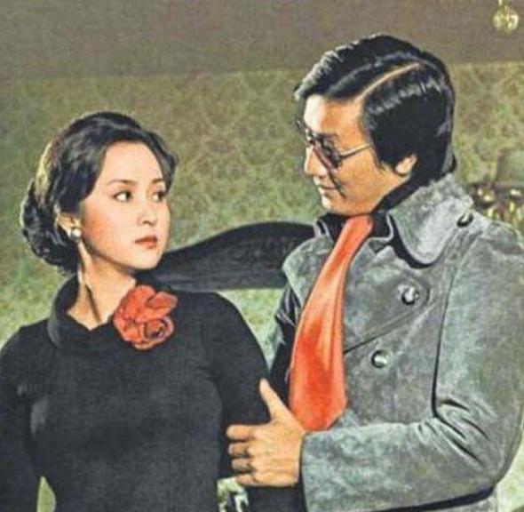 回顾谢贤:一生爱过5个女人,个个貌美如花,如今一人已去世