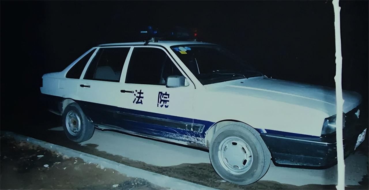 2000年法院门卫无故被杀,凶手逃亡20年才落网,杀人动机令人发指