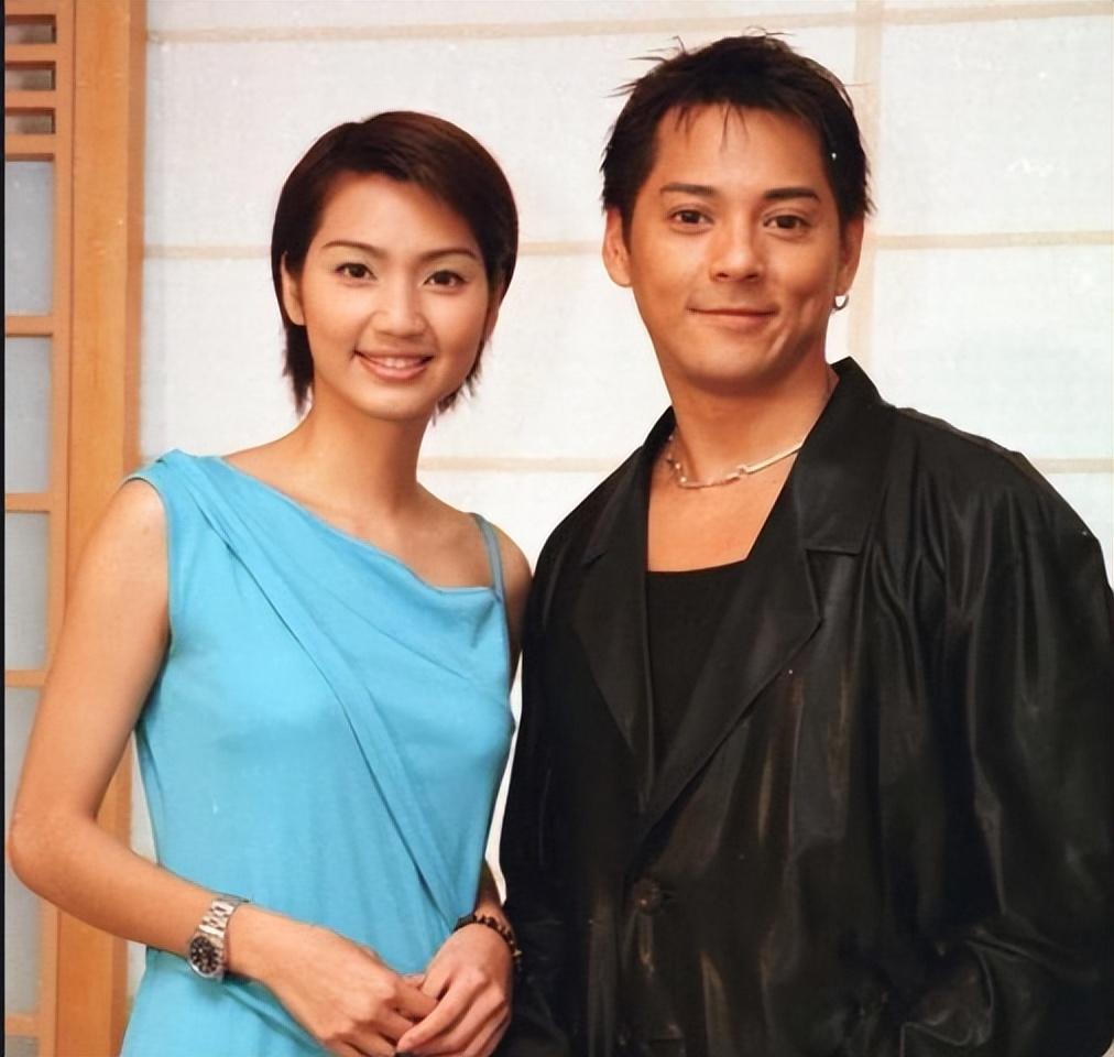 回顾:嫁内地小明星的富婆港星,大龄产子,被婆婆嫌弃,各有苦衷