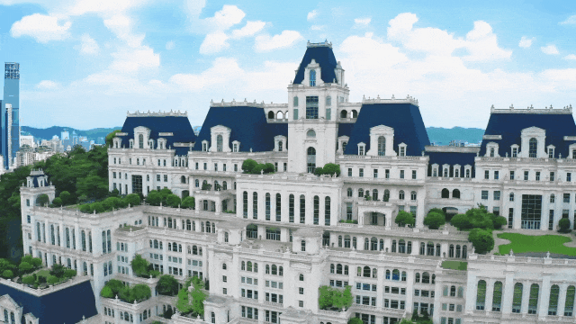 中国最神秘建筑——贵阳白宫,造价27亿,只住两户人家