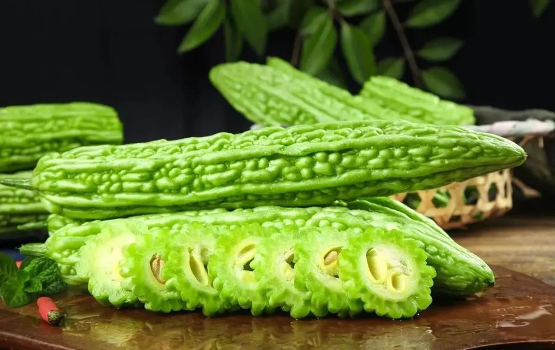 比黄瓜还低糖的4种蔬菜,"糖友们"想升糖都难,血糖至少稳一半