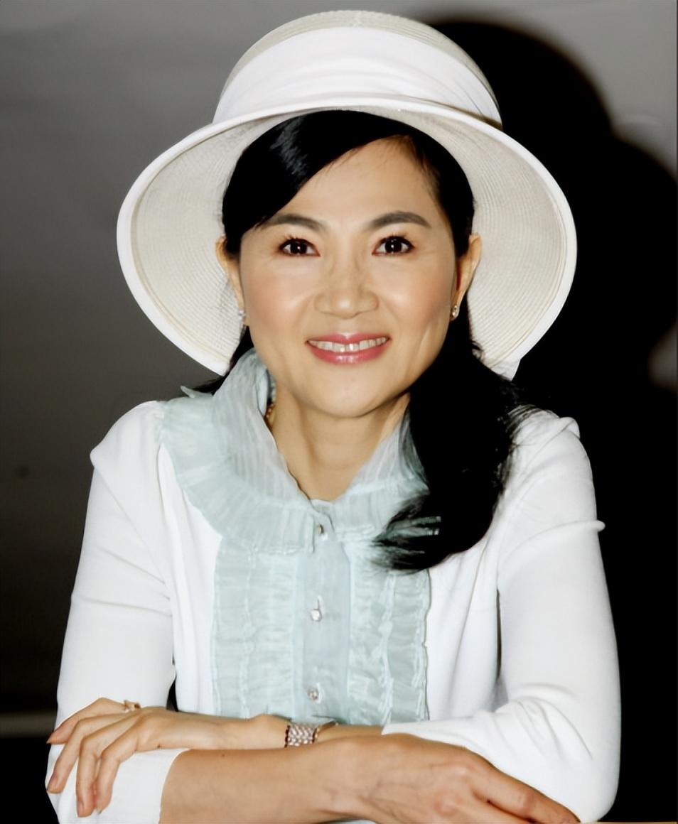 回顾:见不到的8位明星,以为他们只是退出舞台,其实已去世多年