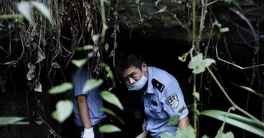 1990年,男子灭人满门后逃跑,30年后警方才得知:他6年前被杀了