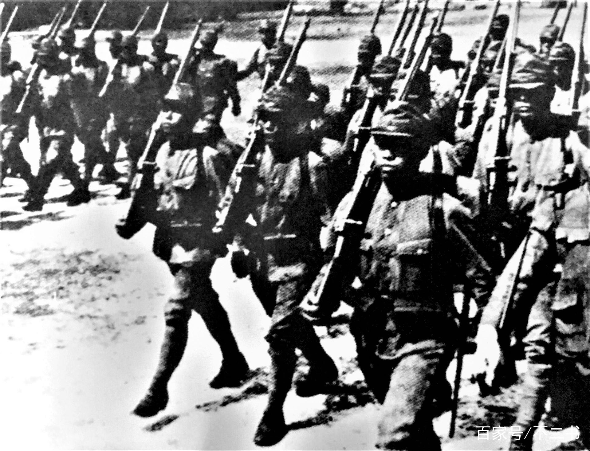 1943年,江苏小铜匠被日军抓去搬弹药,后八路军获悉:有人送弹药