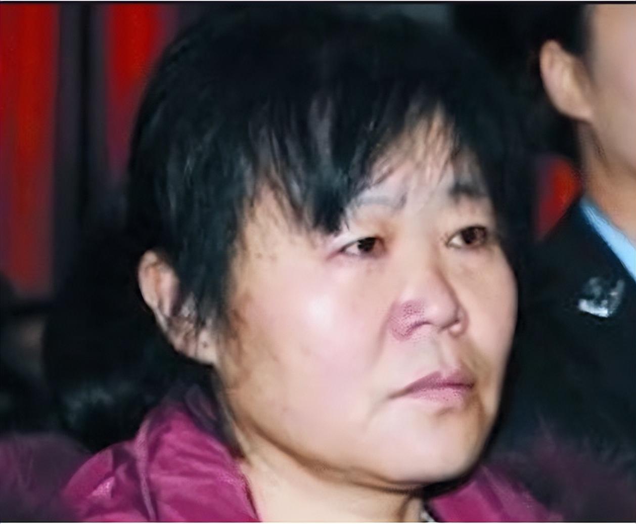 2013年5月28日,陕西富平的一位叫王艳艳的孕妇在家中突然感觉肚子疼痛