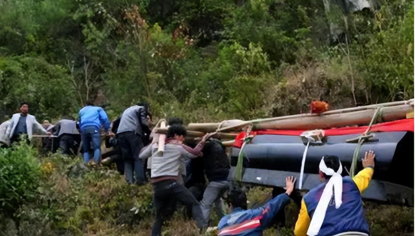 2017年广东男子突然失踪,遭灌醉后顶替富商被火化,凶手下场如何