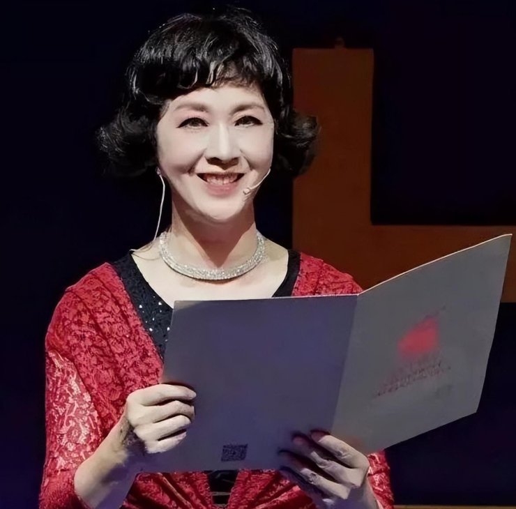 回顾红极一时退圈的8位女星,有人嫁老外,有人无儿女有人成富婆