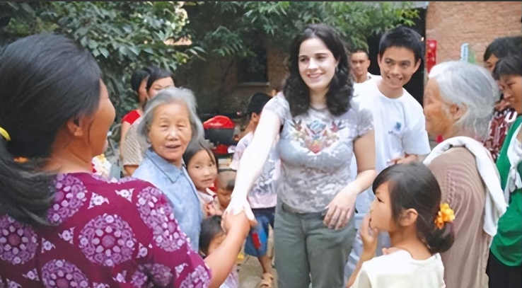 本性善良的小华