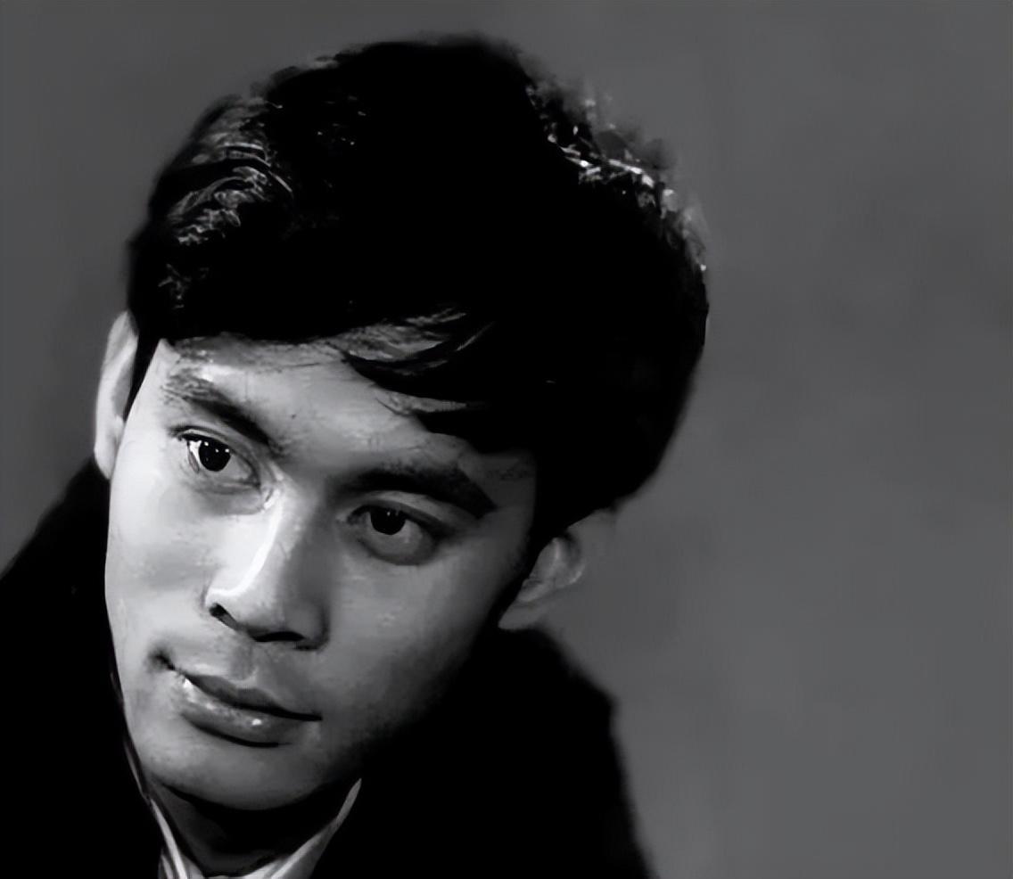 回顾:张光北演吕布时,被女导演骂一个大男人,连耍流氓都不会!