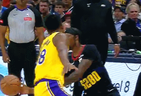 NBA季后赛掘金vs湖人 贾马尔穆雷压哨绝杀 丹佛掘金主场逆转洛杉矶湖人_约基奇27+20+10穆雷压哨绝杀 掘金险胜湖人2-0