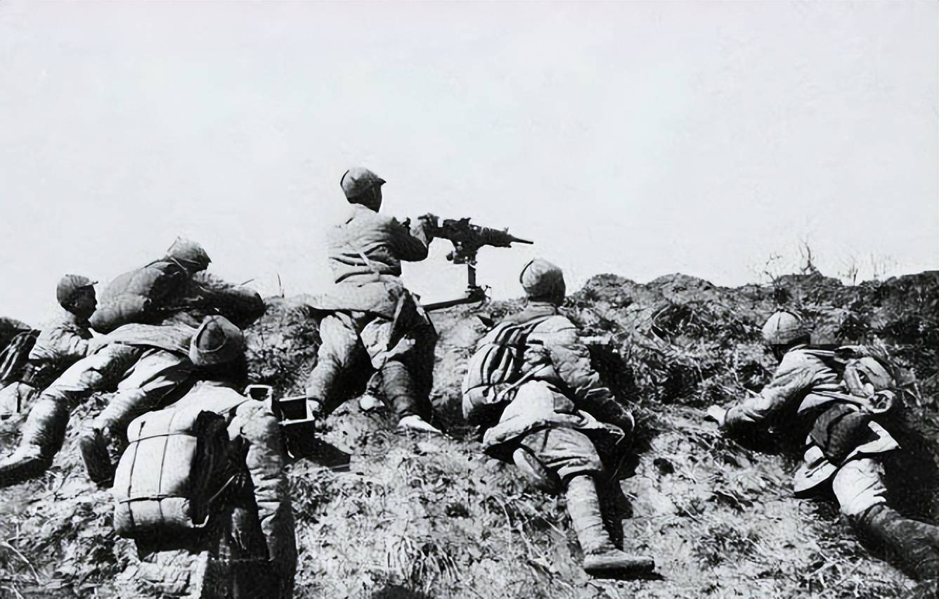 1938年陈光怒斥杨勇放行日军运粮车,杨勇:拦啥,放人家一条活路