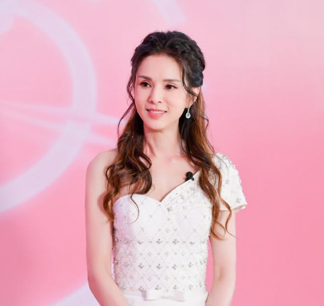 回顾《神雕侠侣》演员婚姻现状,过儿程英未婚,尹志平宠妻好男人