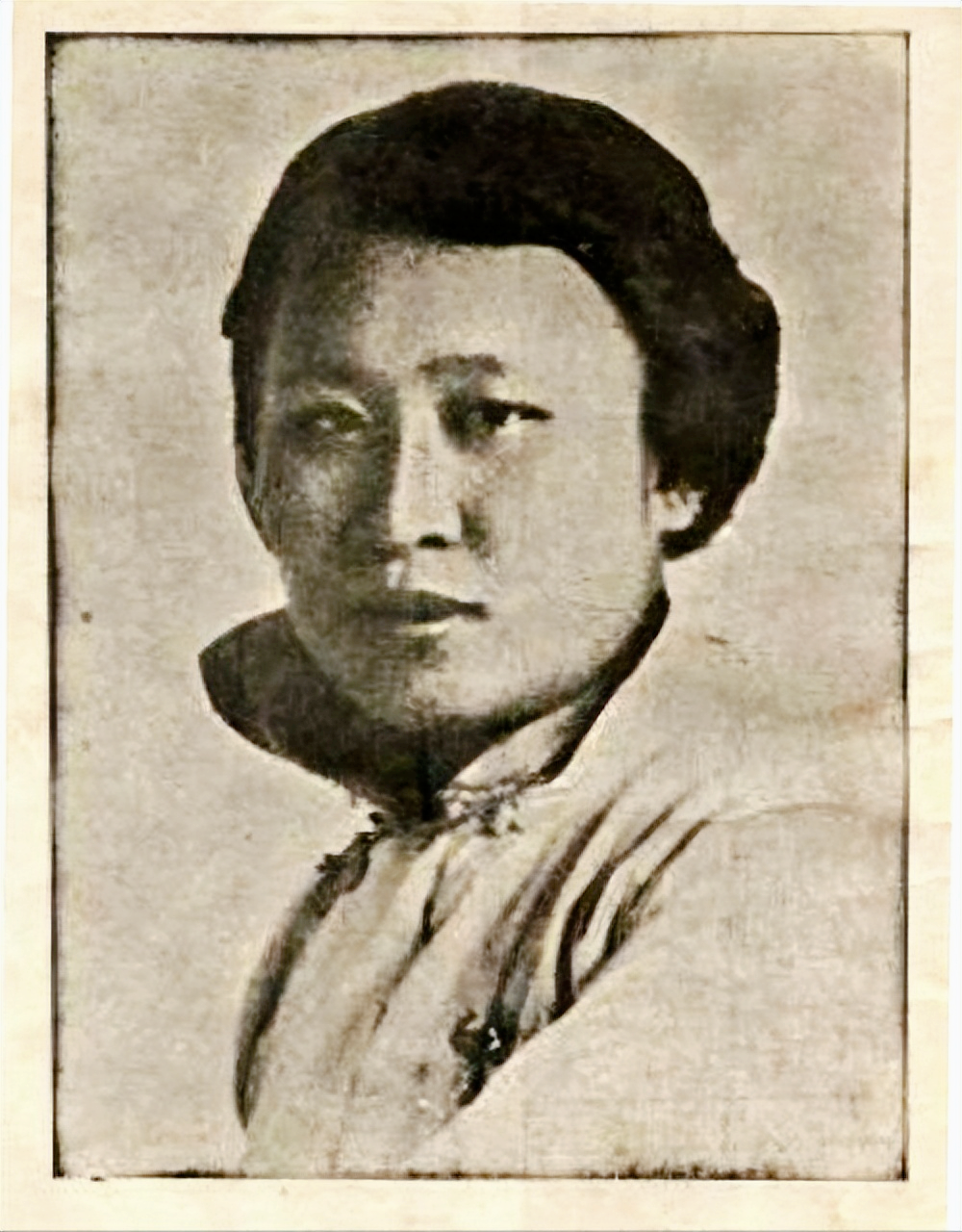 1946年汪精卫墓被炸开,遗体上留有一张纸,四个大字让人破口大骂