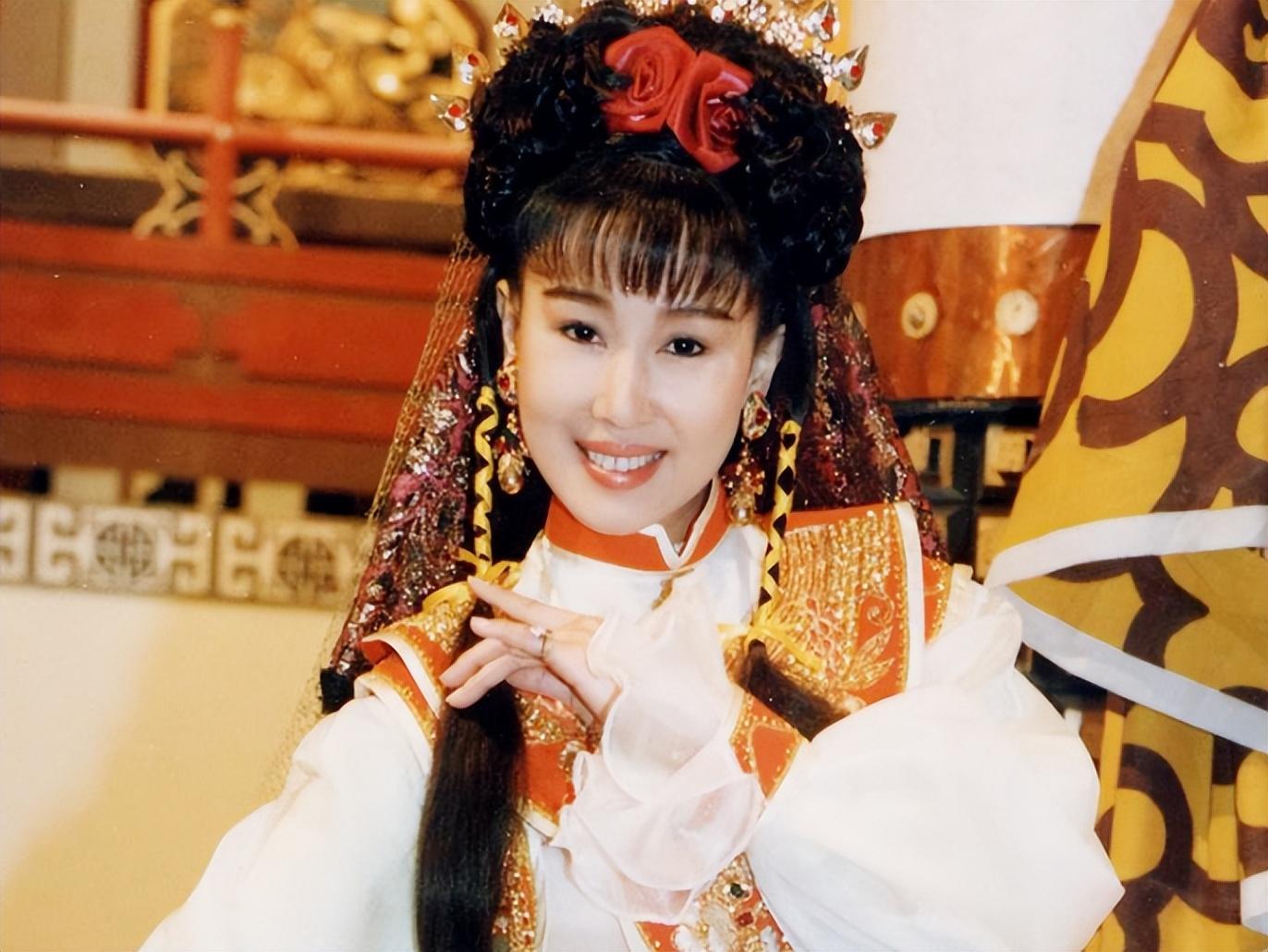 回顾红极一时后消失的13位武打女星,有人被骗千万,有人至今未婚