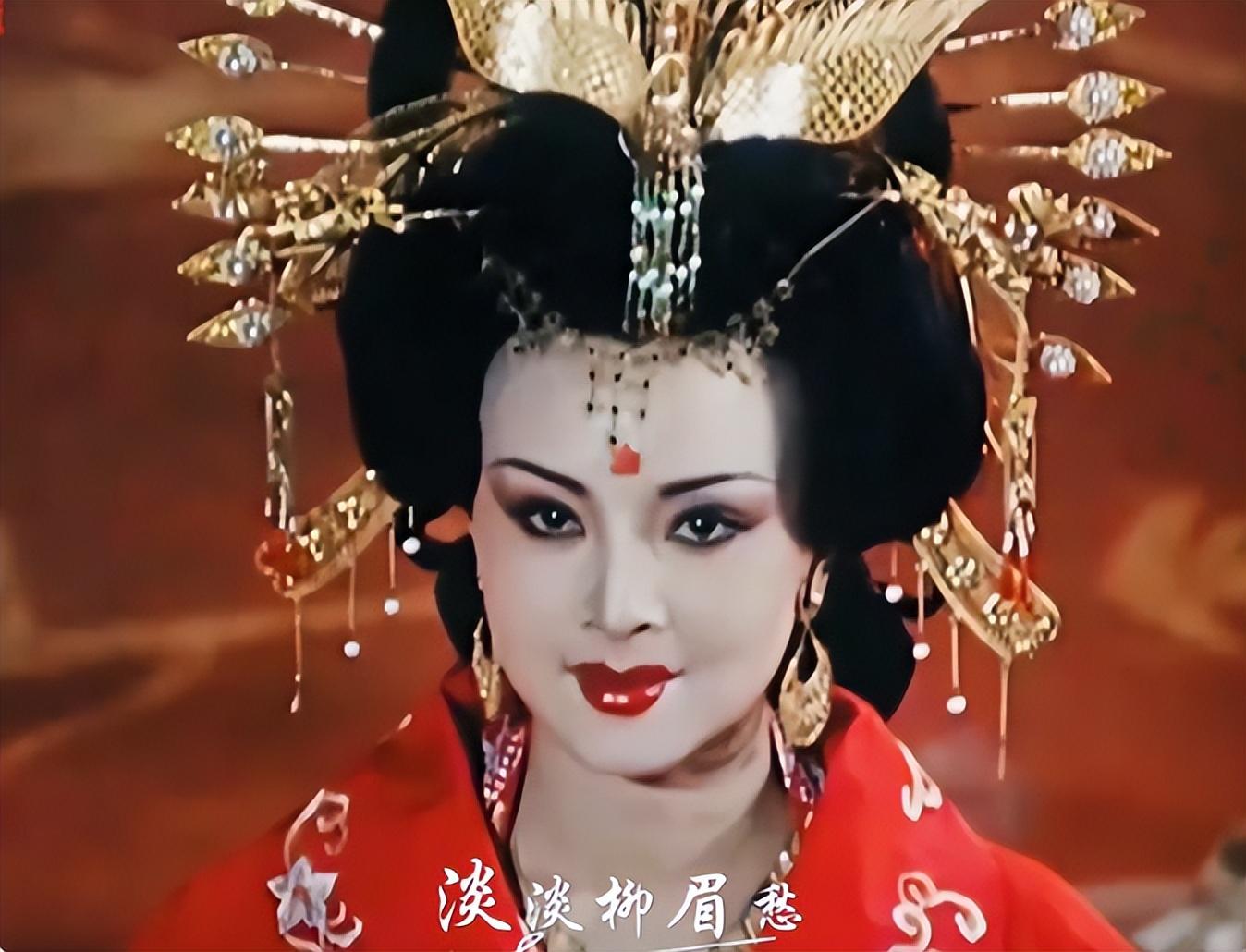 1993年,拍摄了《杨贵妃》,很多观众正是因这部电影认识了周洁,电影中