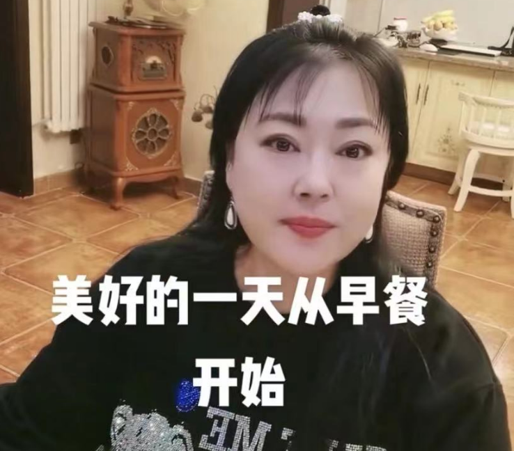 回顾《金婚》女演员现状,有人车祸后面瘫,有人遭百名导演封杀