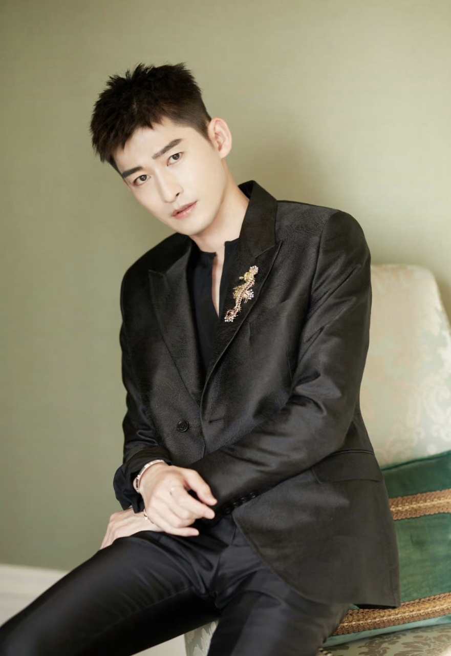 这还是当年那个被人称作"少爷"的张翰吗?