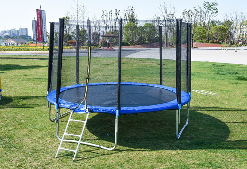 小区户外儿童蹦床设备有哪些?