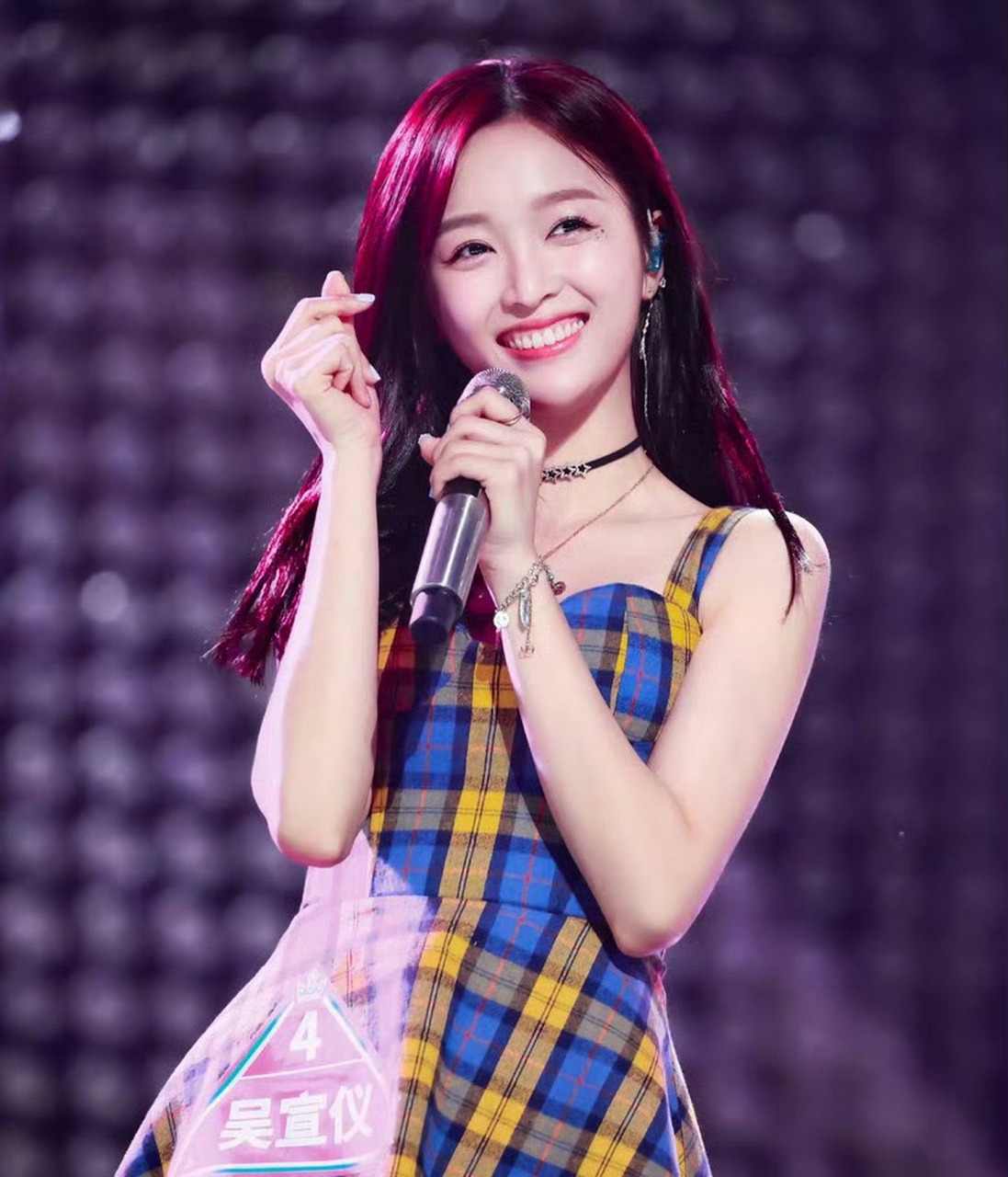 吴宣仪在创造营101的表现无人能抗拒其甜蜜魅力.