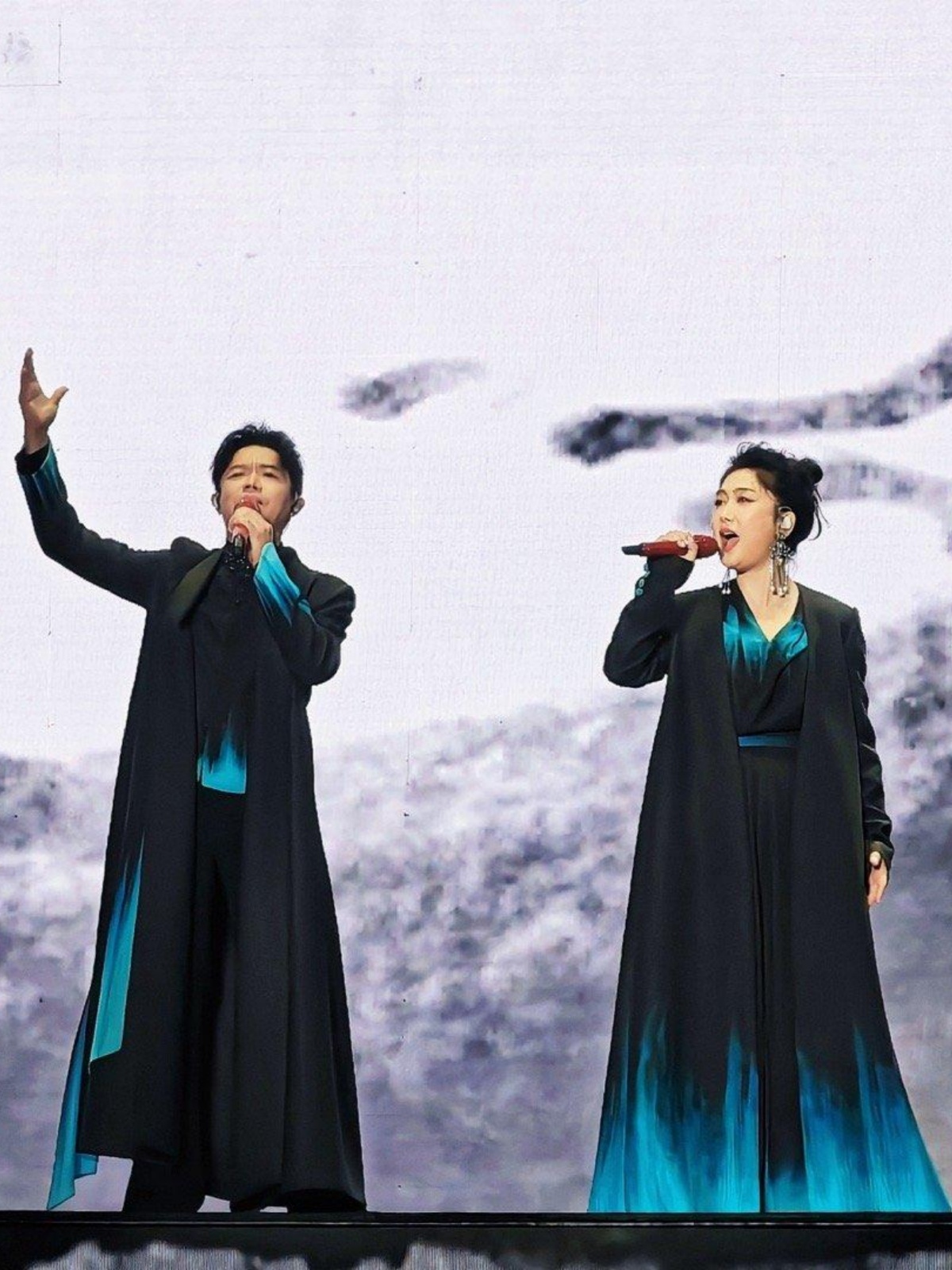 等歌曲(等歌曲表达了什么情感)
