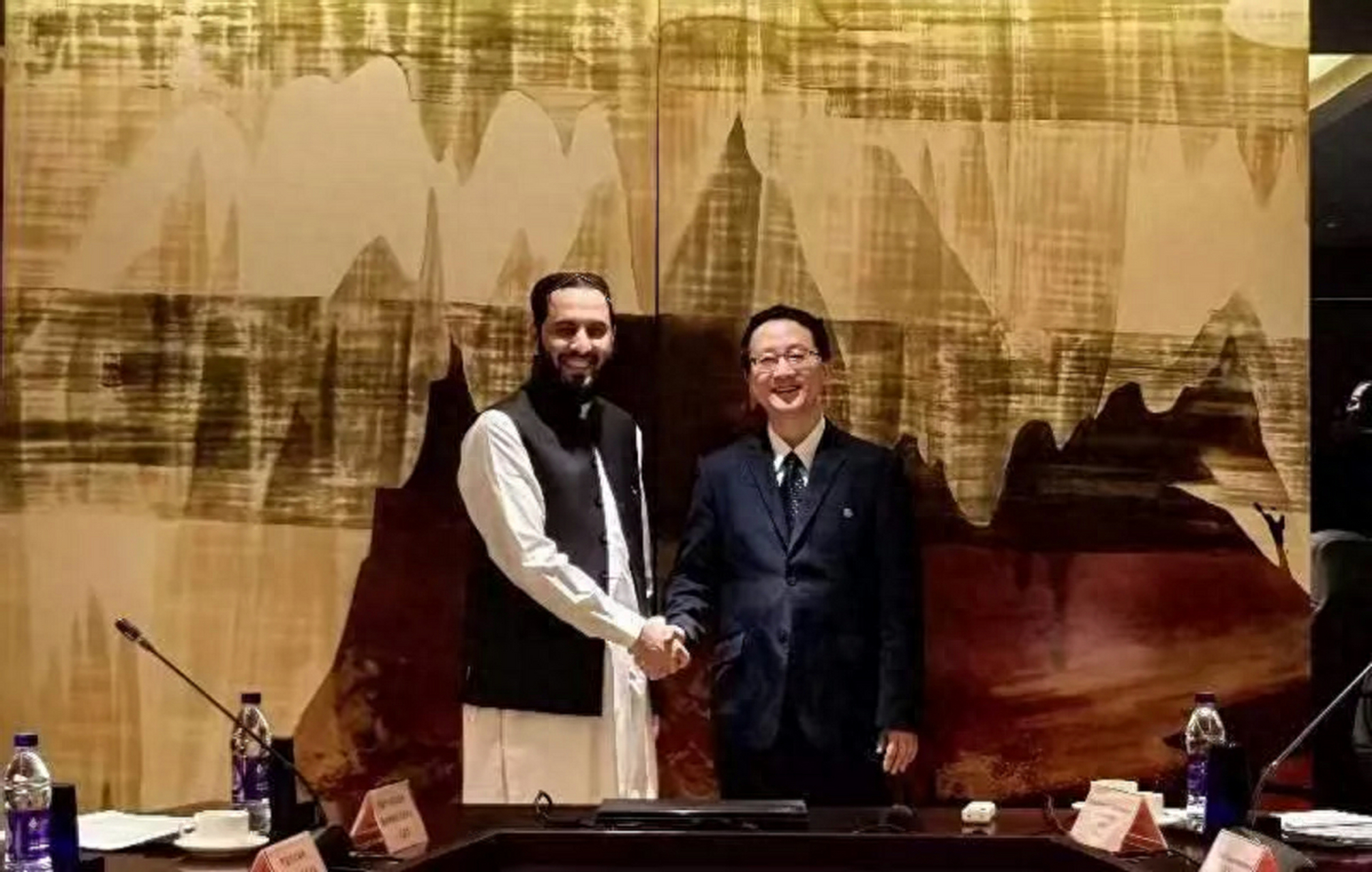 来华求援,中国坦言:帮忙没问题,但你得先办一件事  "浪子回头金不换"