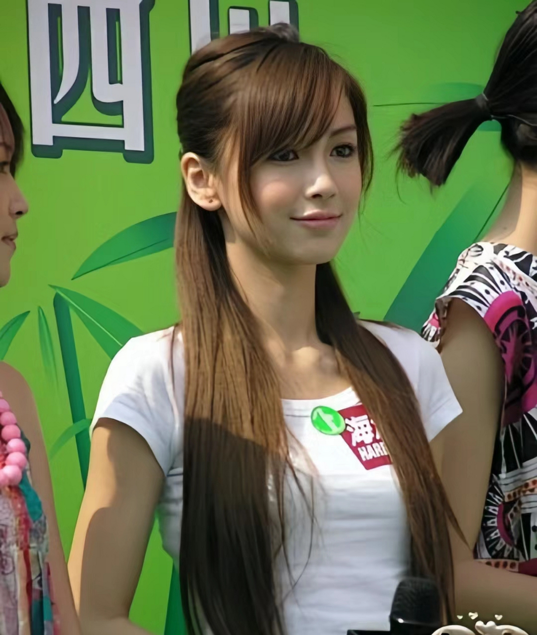 早期的杨颖,日系刘海 全包眼线,超美