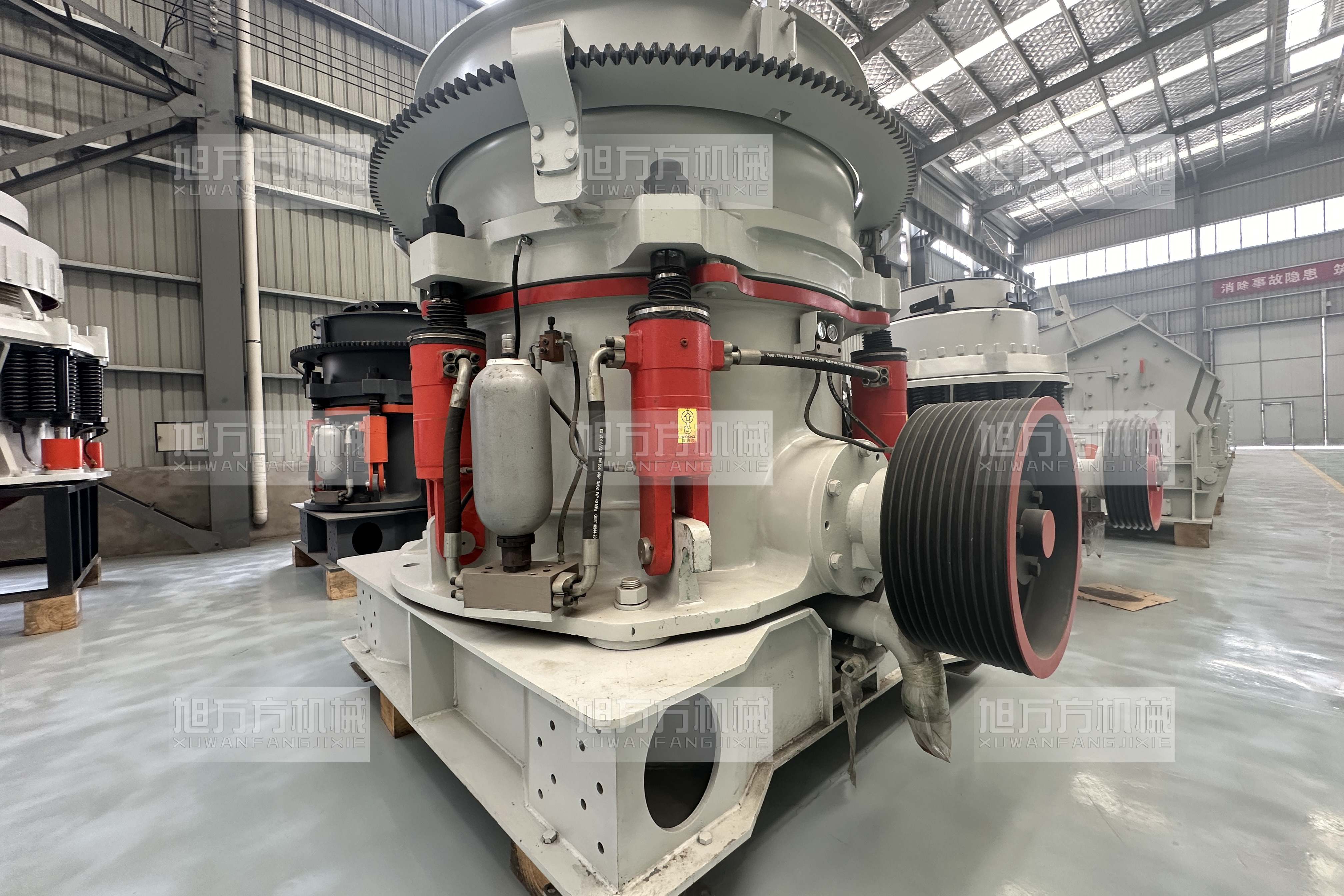 液压圆锥破碎机,矿山作业的不二之选!高效精准又环保