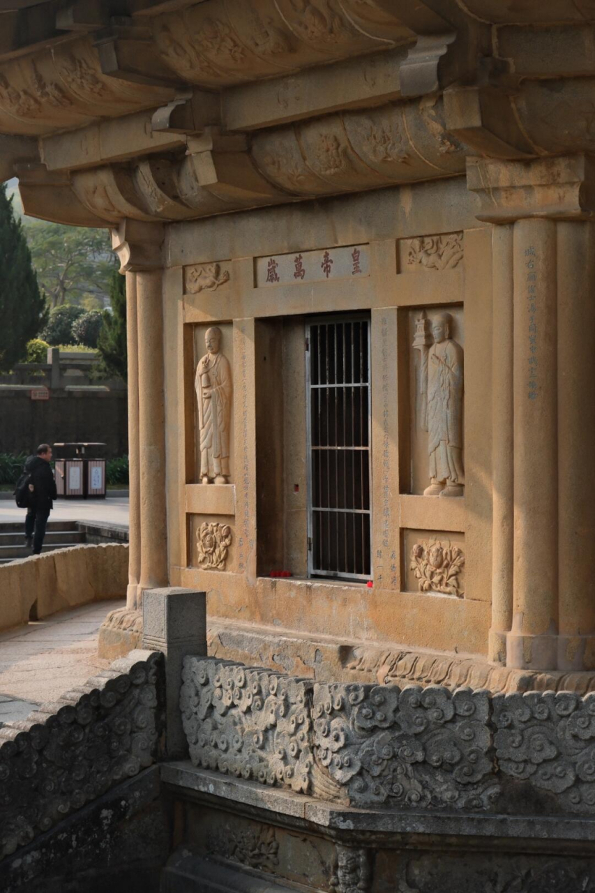 福建遍地古石塔,莆田这座最让人心动 福建莆田南山广化寺的释迦文佛塔