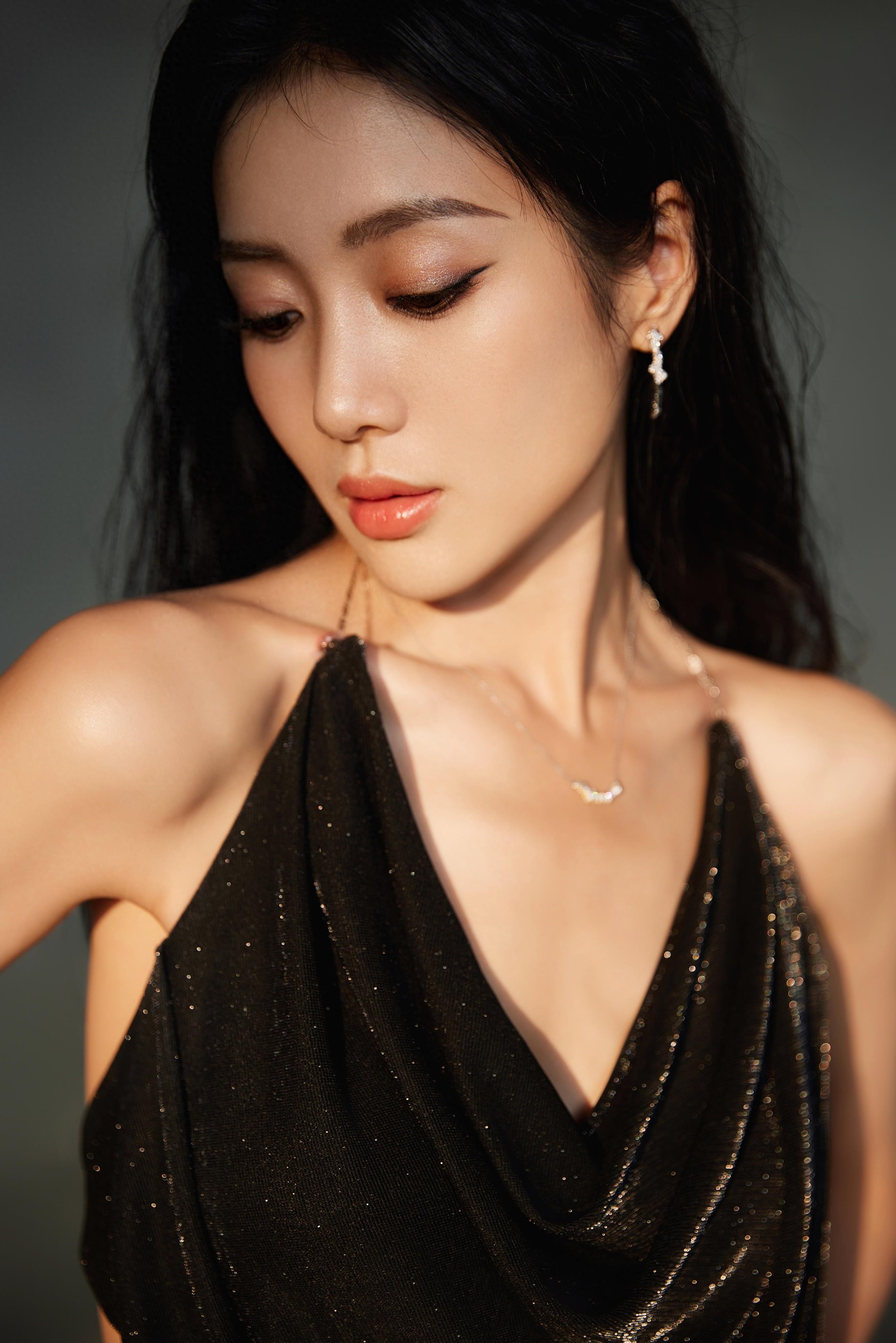 王梓薇的璀璨外貌