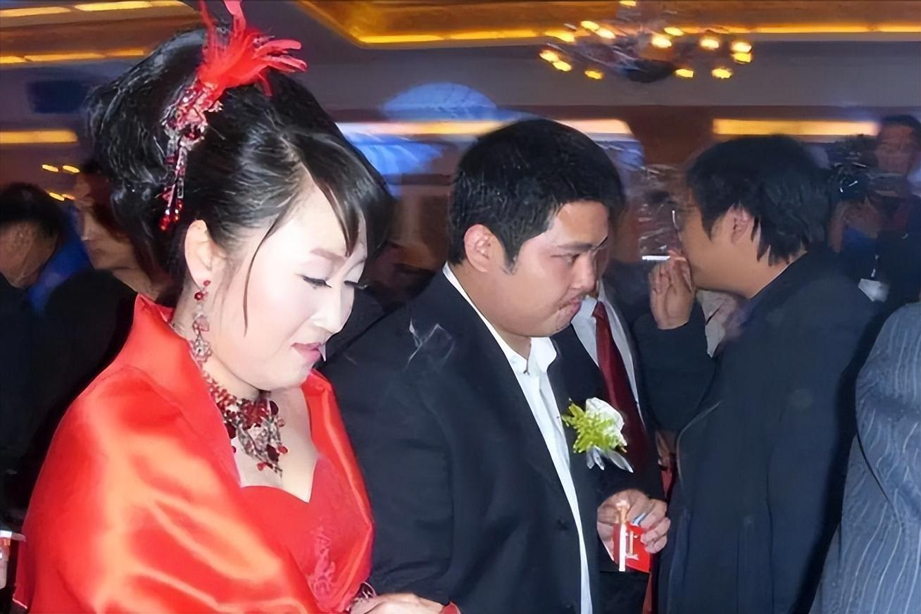 赵本山女儿赵玉芳:倒贴300万下嫁穷小伙,结婚16年被丈夫宠成公主