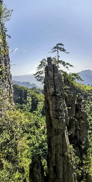 山地奇观的奇特之处图片