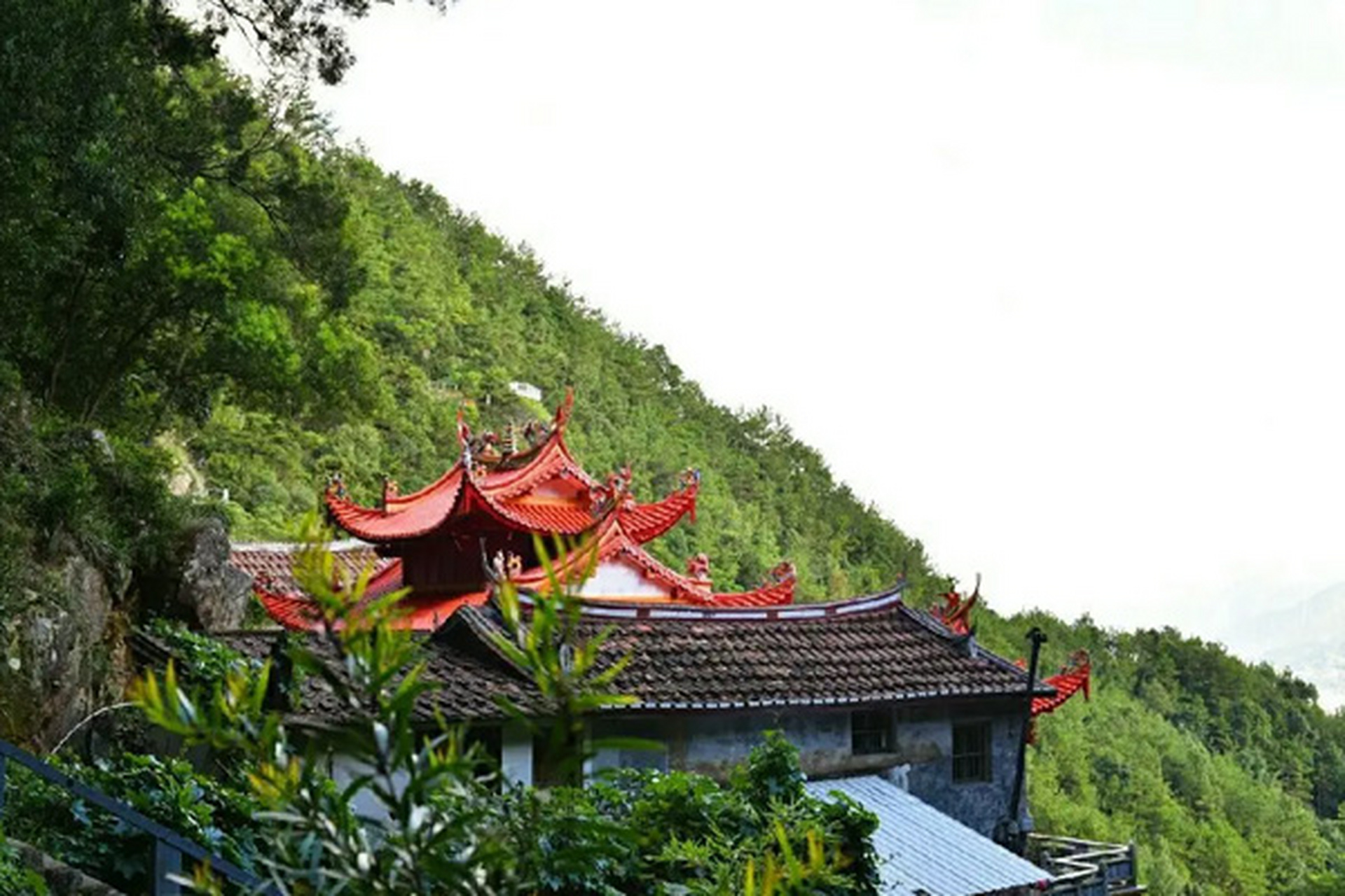 茂名信宜有什么旅游景点 1,窦州古城  国家4a级旅游景区.