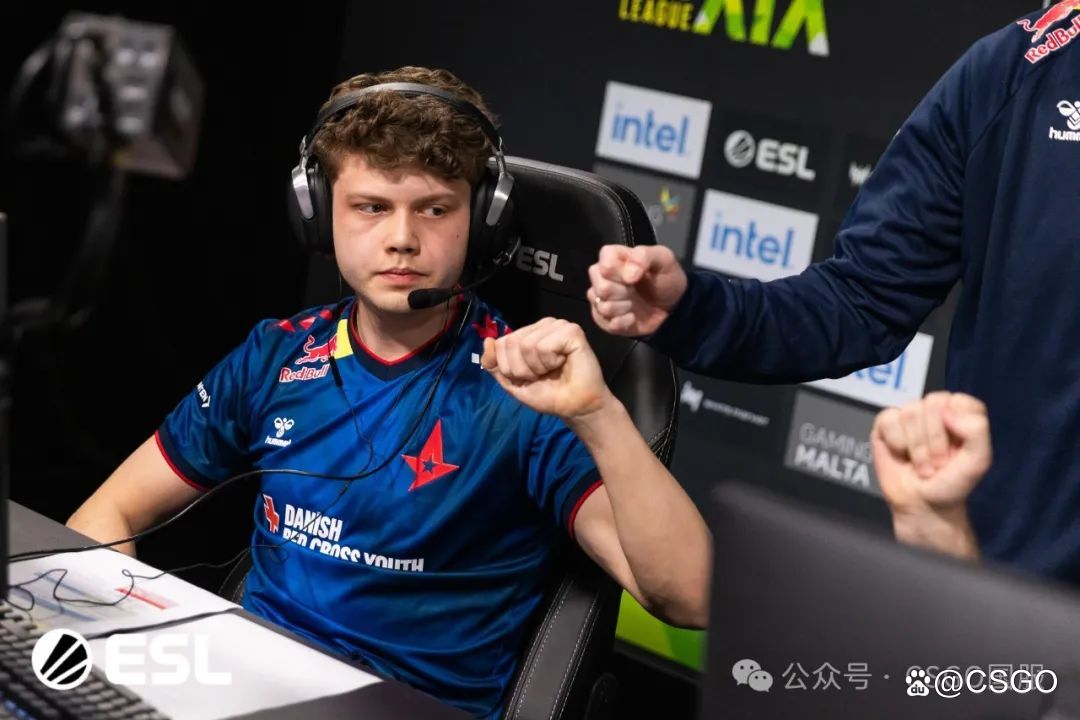 【蒙古拿下Falcons,Astralis、3DMAX两战全胜锁定16强席位!】
