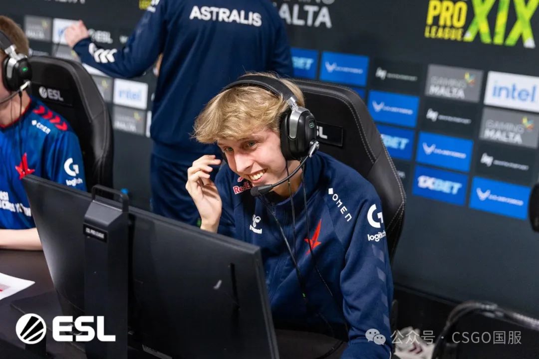 【蒙古拿下Falcons，Astralis、3DMAX两战全胜锁定16强席位！】