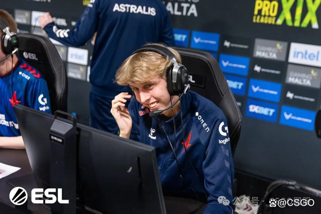 【蒙古拿下Falcons,Astralis、3DMAX两战全胜锁定16强席位!】