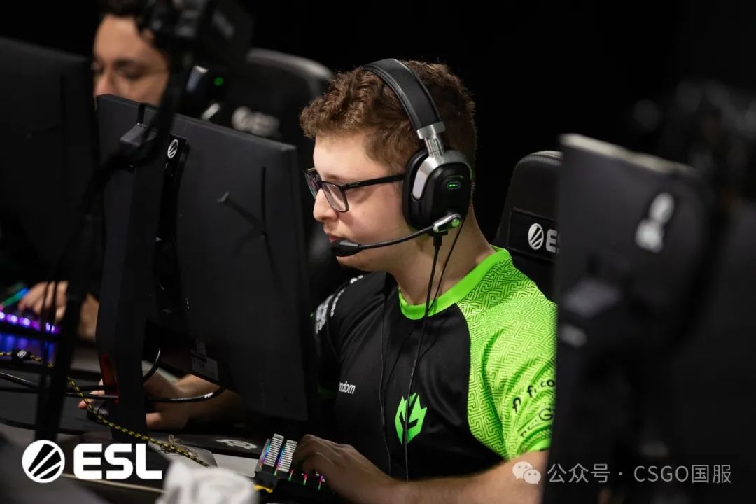 【蒙古拿下Falcons，Astralis、3DMAX两战全胜锁定16强席位！】