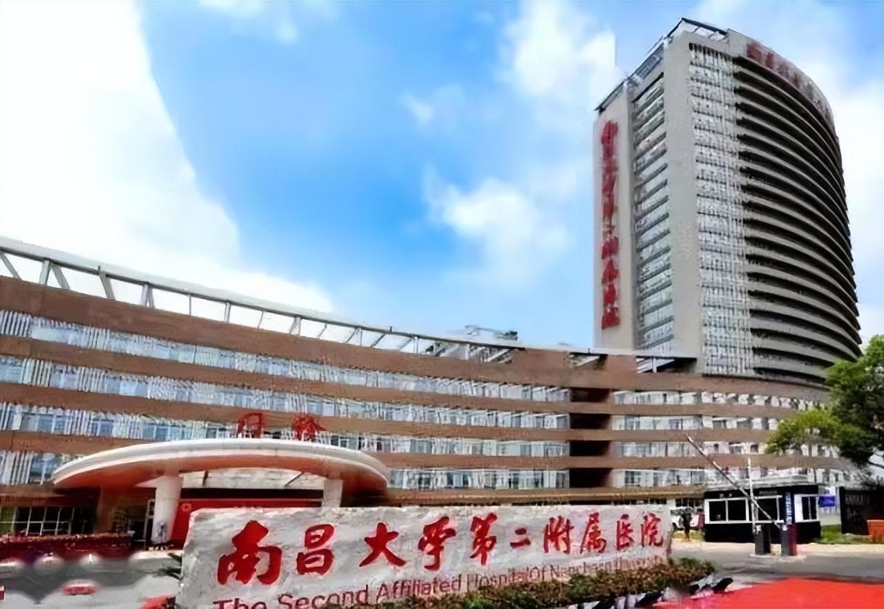 回顾:女博士怀孕时瘫痪在床,生子后惨遭丈夫离婚,6年