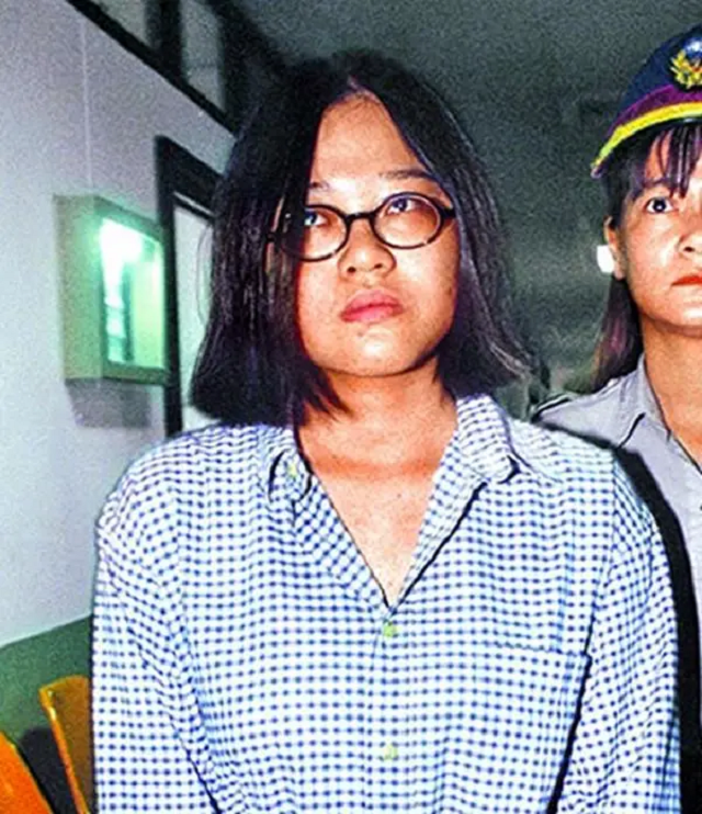 1998年台湾清华大学女学霸,为争学长杀害闺蜜,自配"王水"溶尸