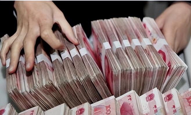 回顾上海女子遇上怪事,每逢周四家里必丢现金,4年少了100多万