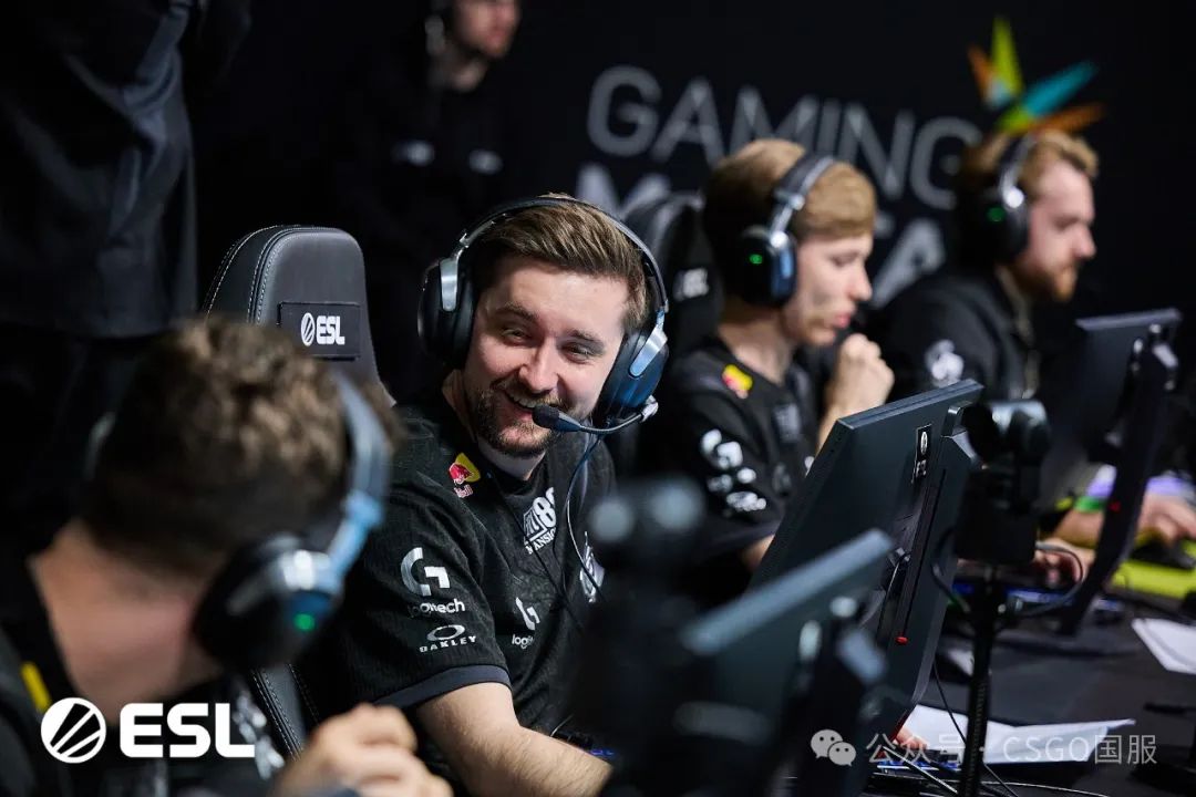 【蒙古拿下Falcons，Astralis、3DMAX两战全胜锁定16强席位！】