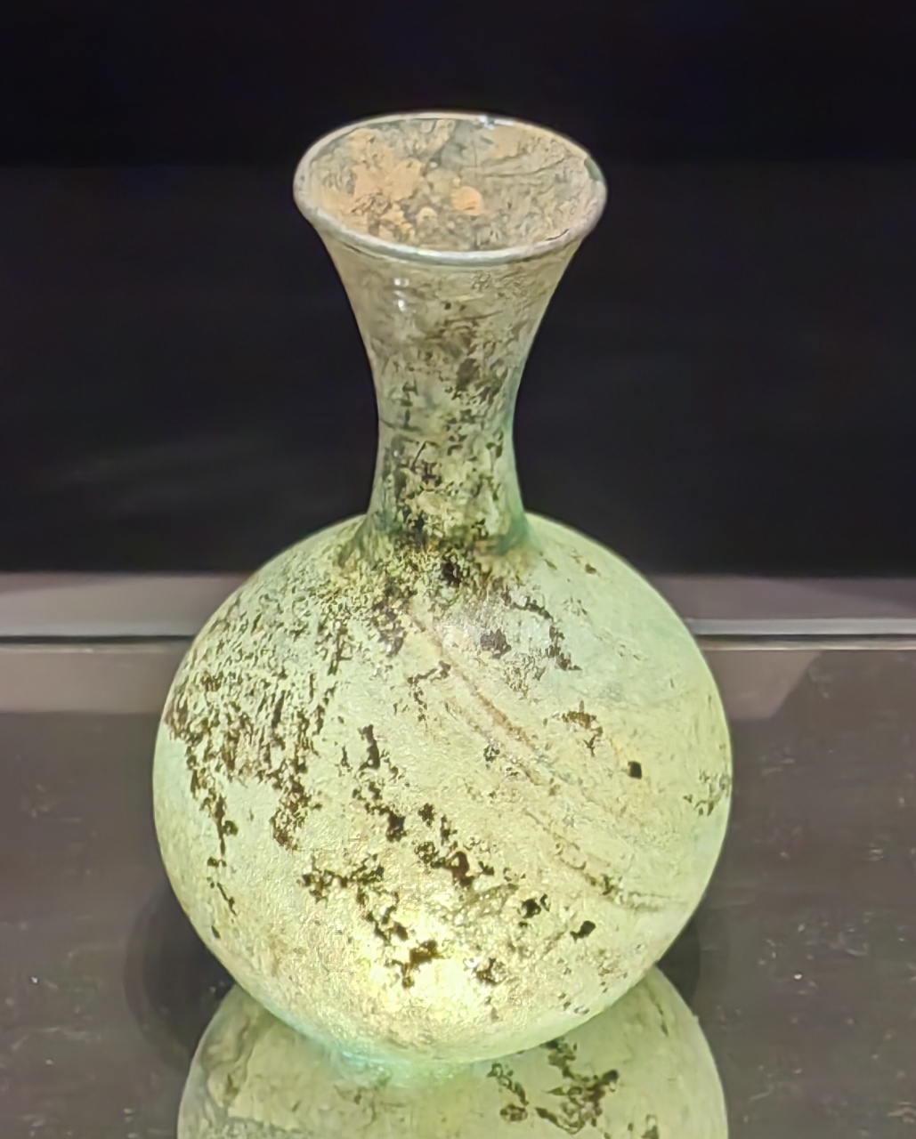 中国陶瓷琉璃博物馆馆藏公元3~5世纪的琉璃制用具#博物馆