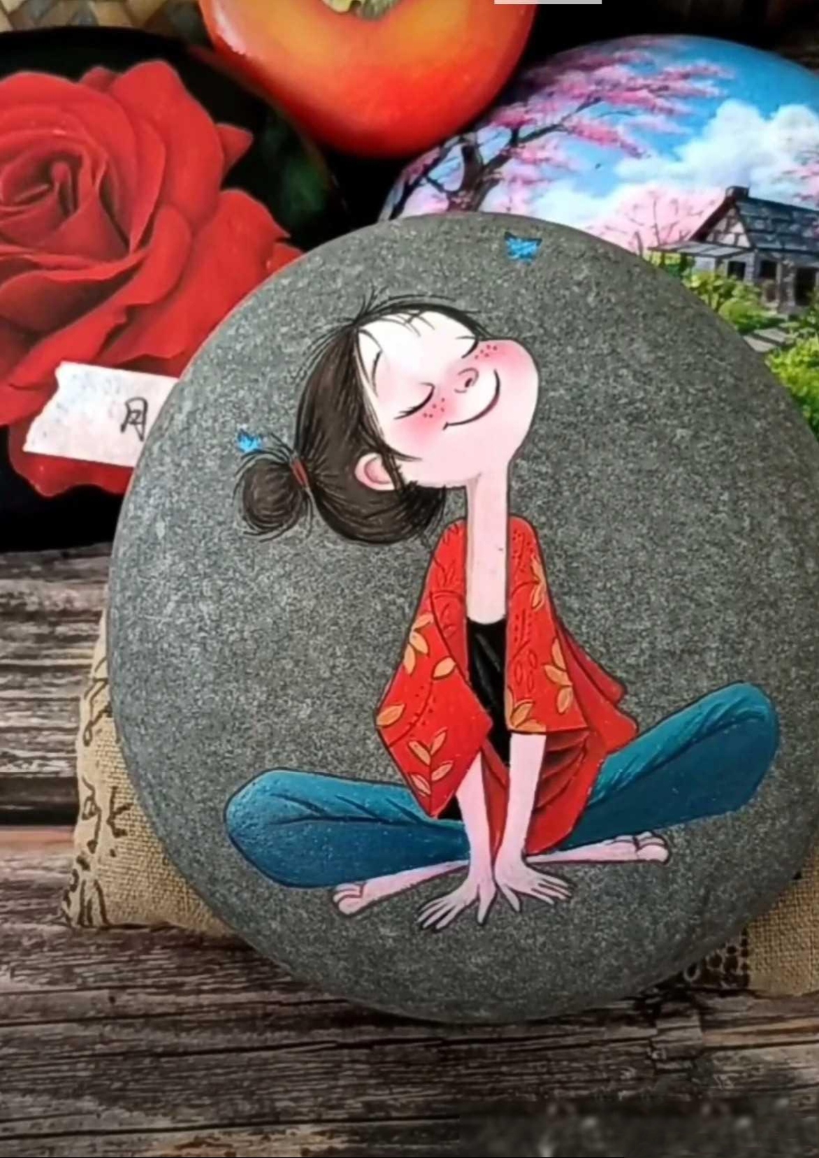 一位同事毫无预兆地被通知离职,工资迅速结算,她冷静